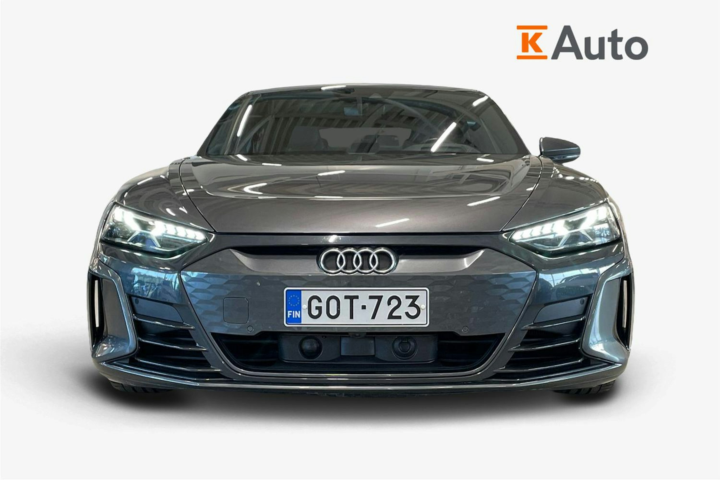 harmaa Audi e-tron GT 2021 kuva 5.