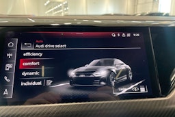 harmaa Audi e-tron GT 2021 kuva 34.