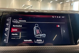 harmaa Audi e-tron GT 2021 kuva 35.
