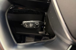 Musta Audi e-tron 2021 kuva 19.