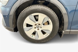 sininen Audi e-tron 2021 kuva 12.