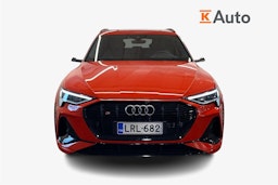 met. punainen Audi e-tron 2021 kuva 5.