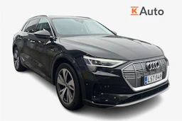 Musta Audi e-tron 2021 kuva 1.