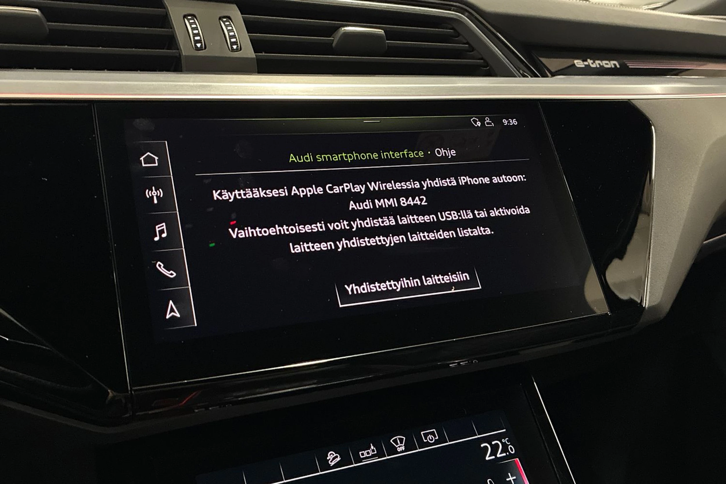 harmaa Audi e-tron 2020 kuva 24.