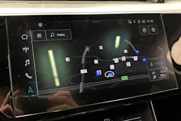 musta Audi e-tron 2021 kuva 28.