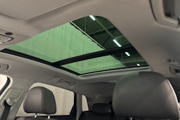 musta Audi e-tron 2021 kuva 32.