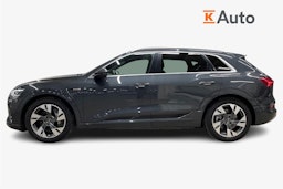 harmaa Audi e-tron 2021 kuva 6.