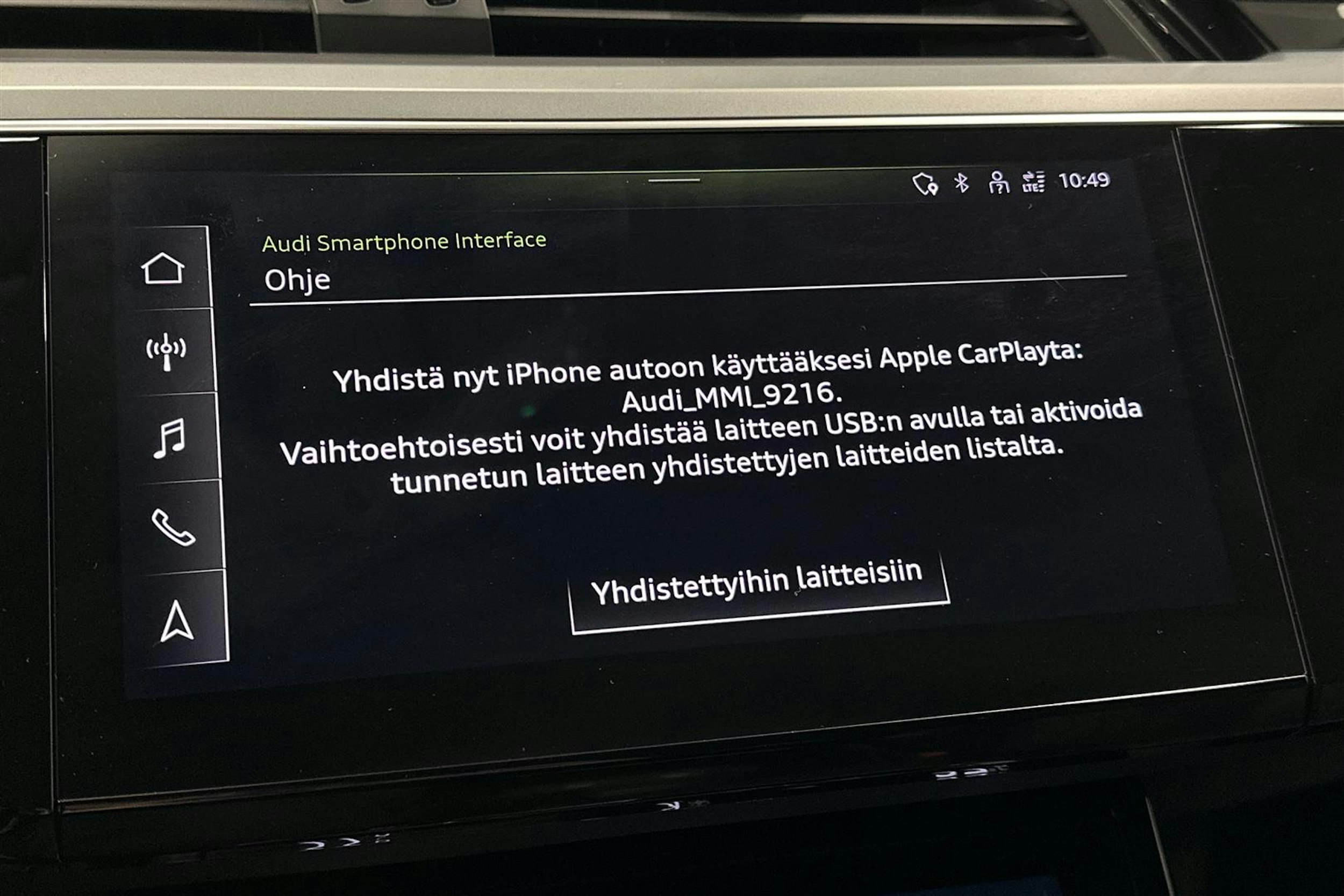 sininen Audi e-tron 2021 kuva 24.