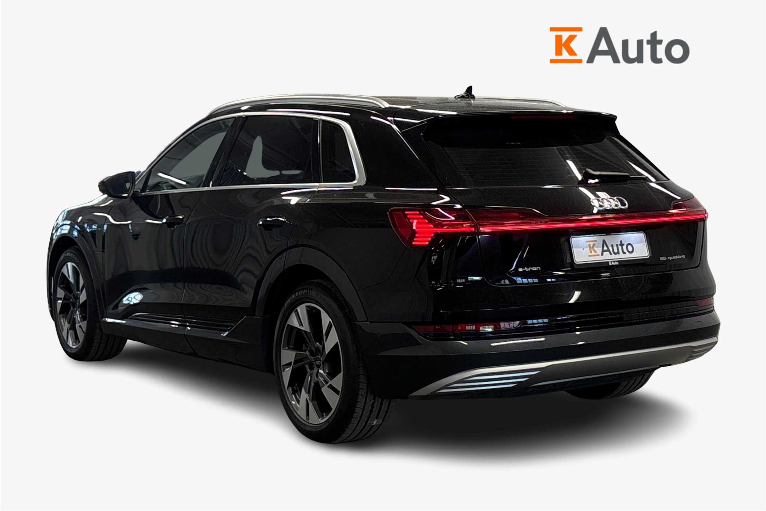 musta Audi e-tron 2022 kuva 2.