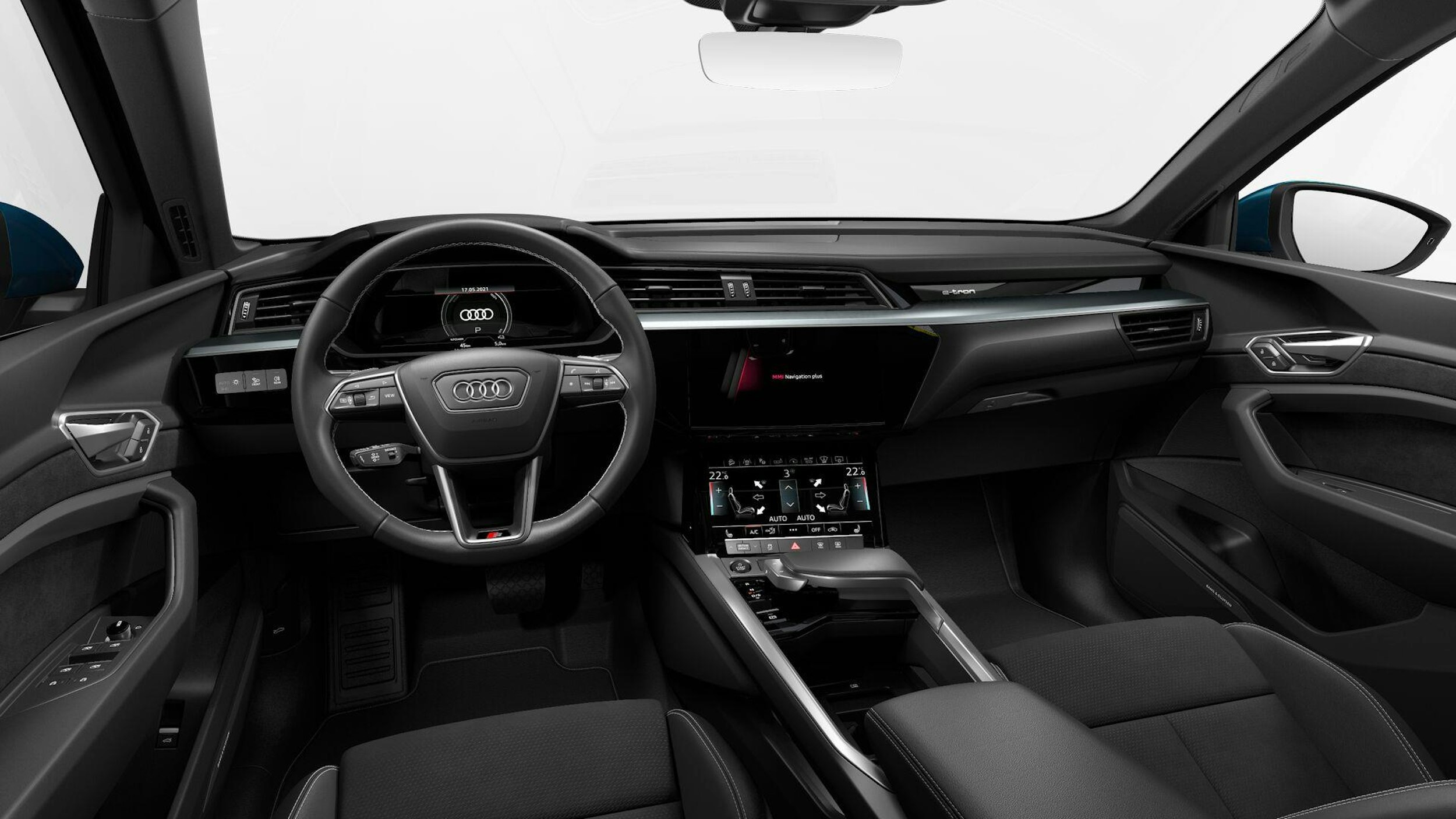 sininen Audi e-tron 2022 kuva 7.