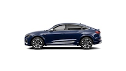 sininen Audi e-tron 2022 kuva 3.