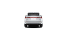 valkoinen Audi e-tron 2022 kuva 4.