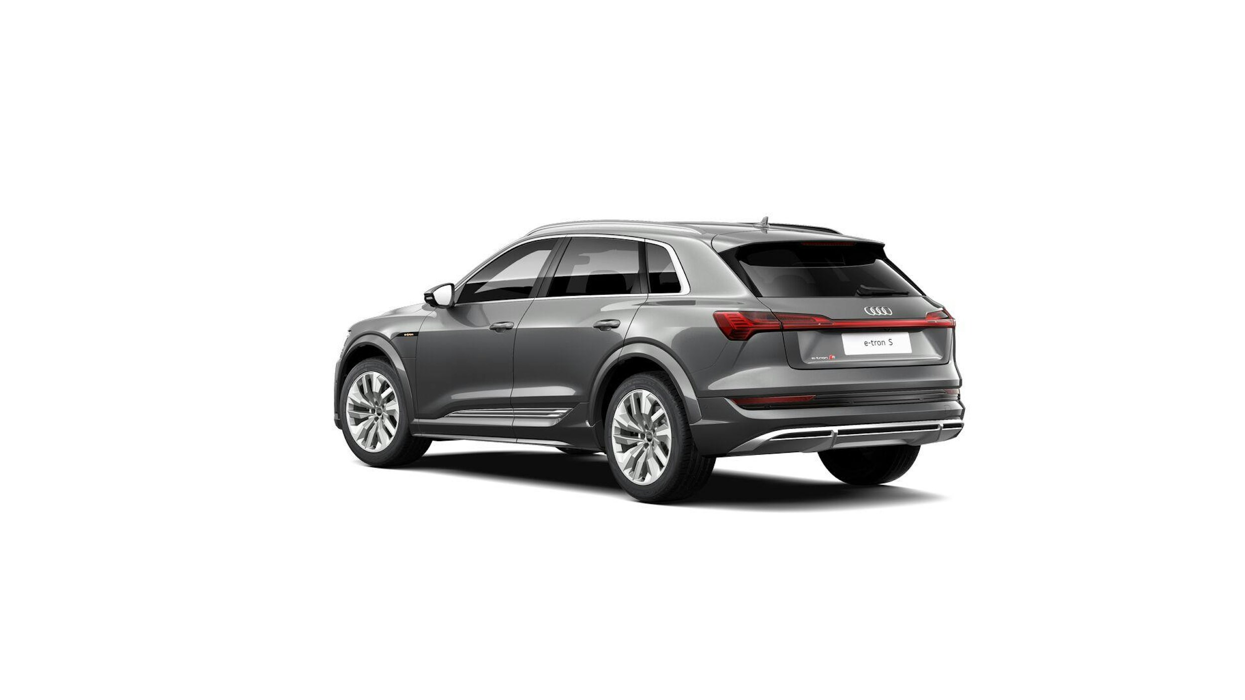 harmaa Audi e-tron 2022 kuva 4.