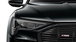musta Audi e-tron 2022 kuva 2.