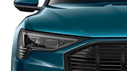 sininen Audi e-tron 2022 kuva 6.