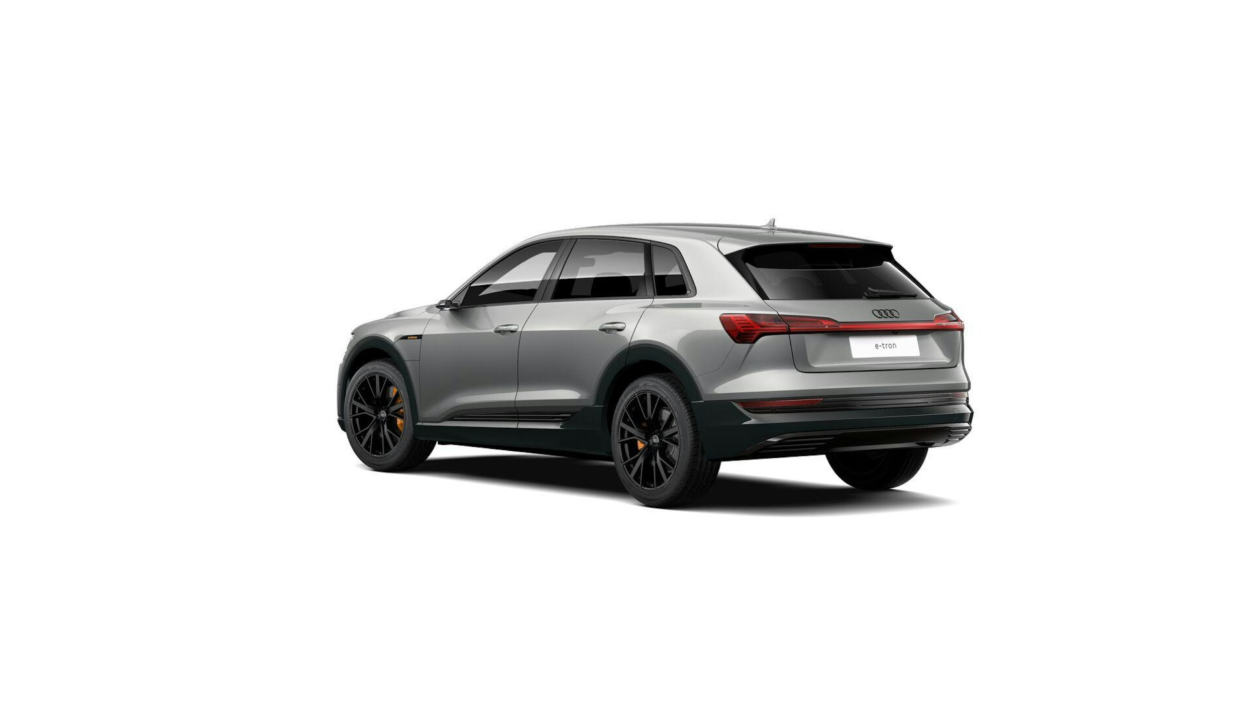 harmaa Audi e-tron 2022 kuva 3.