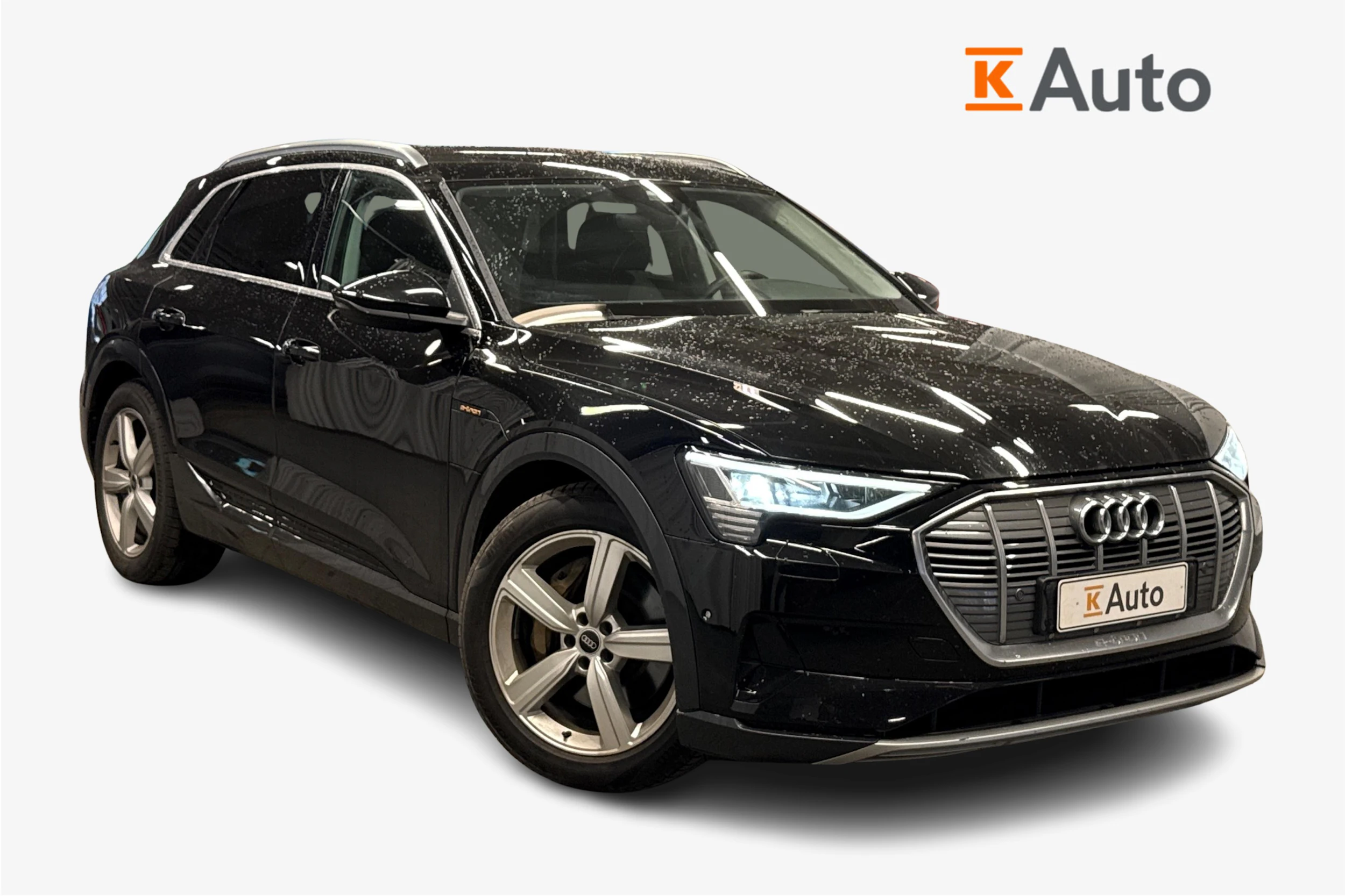 musta Audi e-tron 2022 kuva 1.