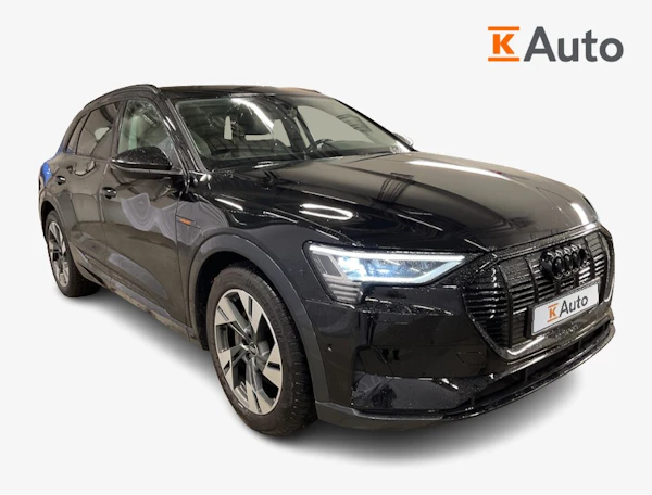 Audi e-tron 55 quattro | ENNAKKOMYYNNISSÄ |