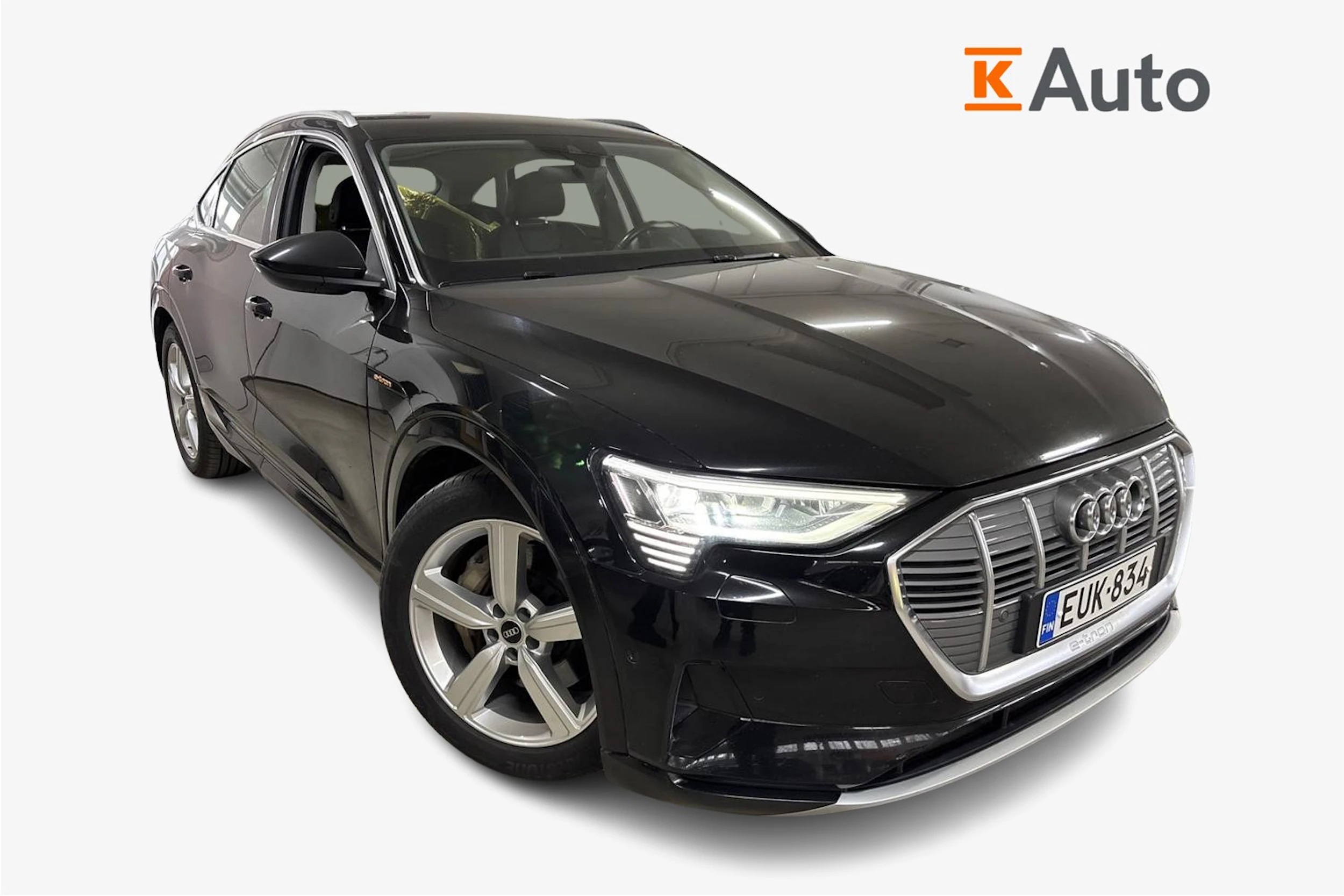 musta Audi e-tron 2022 kuva 1.