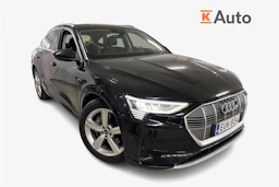 musta Audi e-tron 2022 kuva 1.