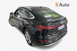 musta Audi e-tron 2022 kuva 2.