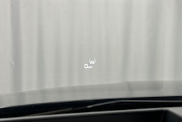 musta Audi e-tron 2022 kuva 37.