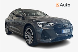 harmaa Audi e-tron 2022 kuva 1.