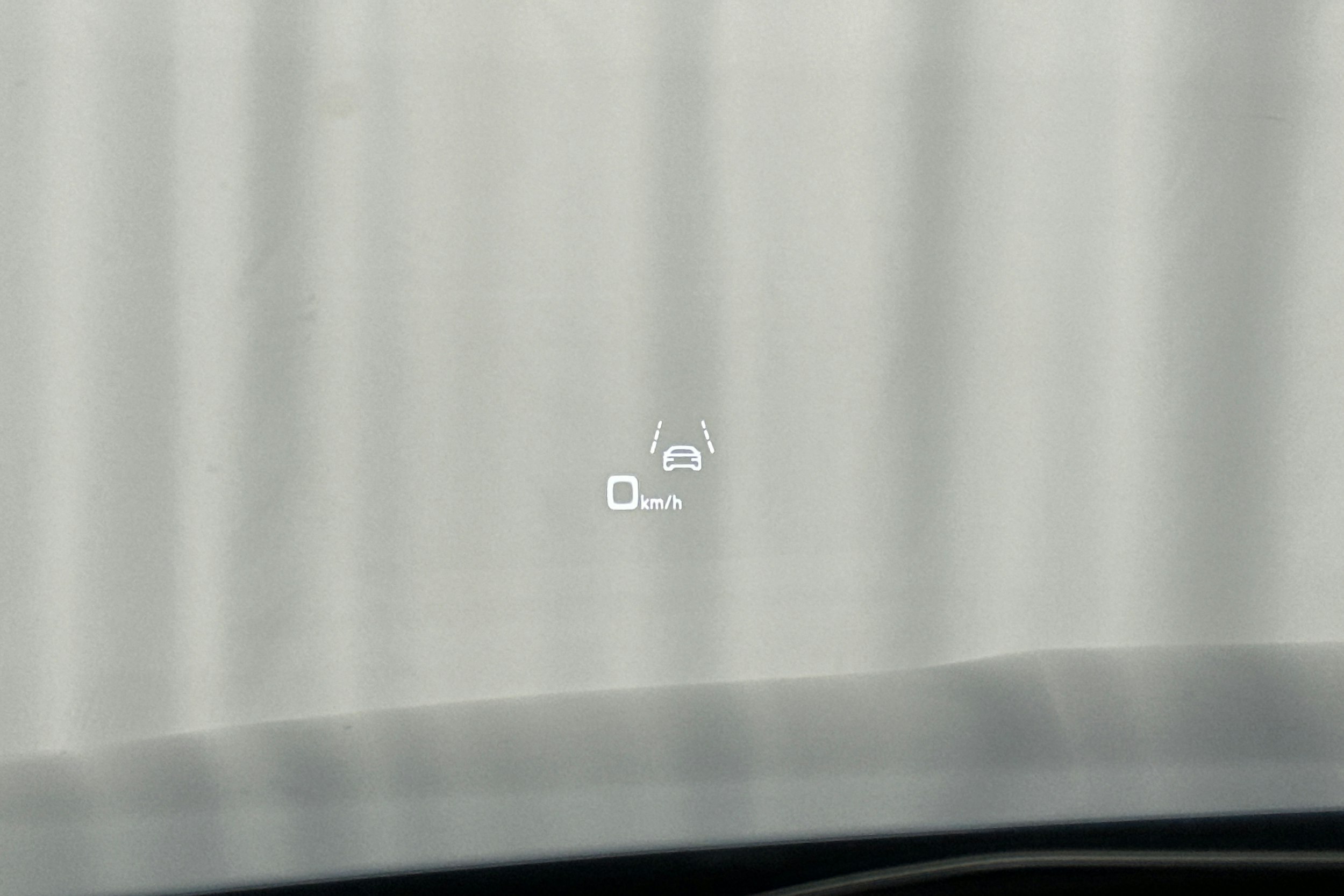 sininen Audi e-tron 2022 kuva 19.