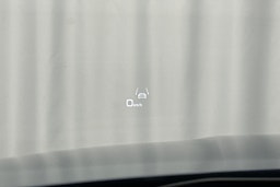 sininen Audi e-tron 2022 kuva 19.