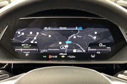 musta Audi e-tron 2022 kuva 22.