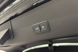 musta Audi e-tron 2022 kuva 19.