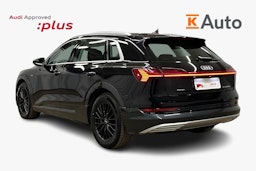musta Audi e-tron 2022 kuva 2.