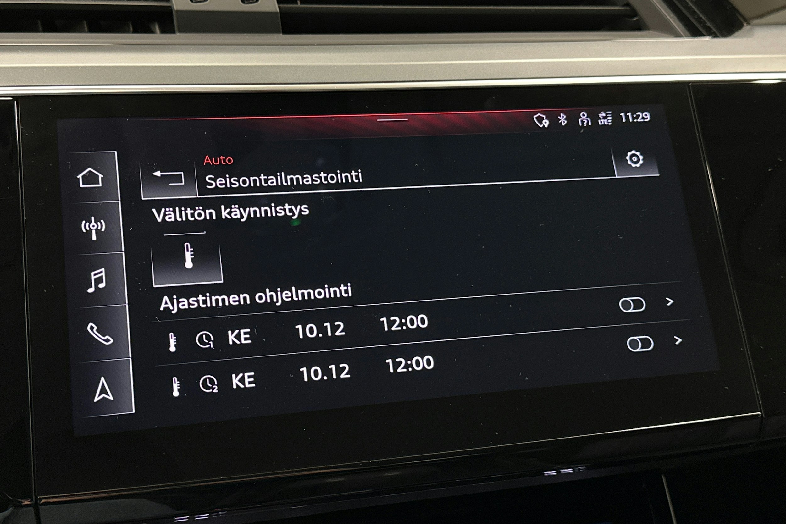 musta Audi e-tron 2022 kuva 25.