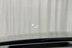 harmaa Audi e-tron 2022 kuva 23.