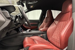 musta Audi e-tron 2022 kuva 26.