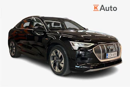 musta Audi e-tron 2022 kuva 1.
