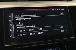 valkoinen Audi e-tron 2022 kuva 28.