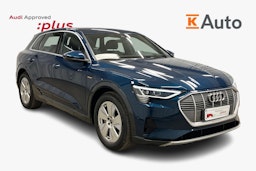 sininen Audi e-tron 2022 kuva 1.