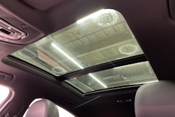 musta Audi e-tron 2022 kuva 33.