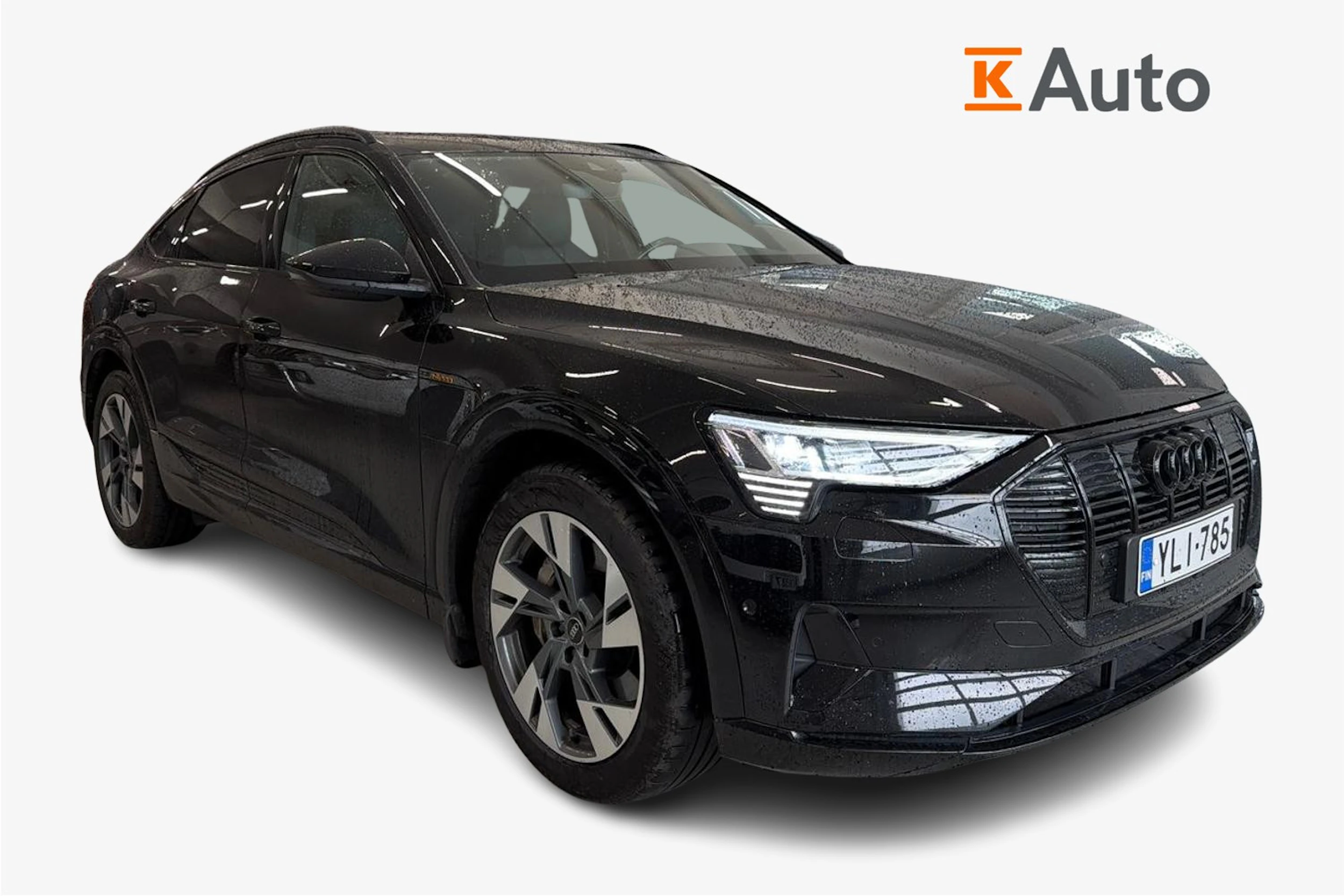 musta Audi e-tron 2022 kuva 1.