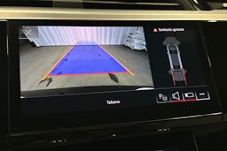 harmaa Audi e-tron 2022 kuva 28.