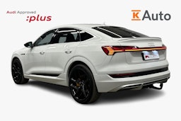 valkoinen Audi e-tron 2022 kuva 2.
