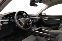 hopea Audi e-tron 2023 kuva 7.