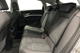 hopea Audi e-tron 2023 kuva 10.