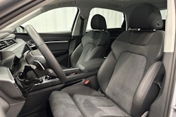 hopea Audi e-tron 2023 kuva 16.