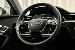 hopea Audi e-tron 2023 kuva 19.