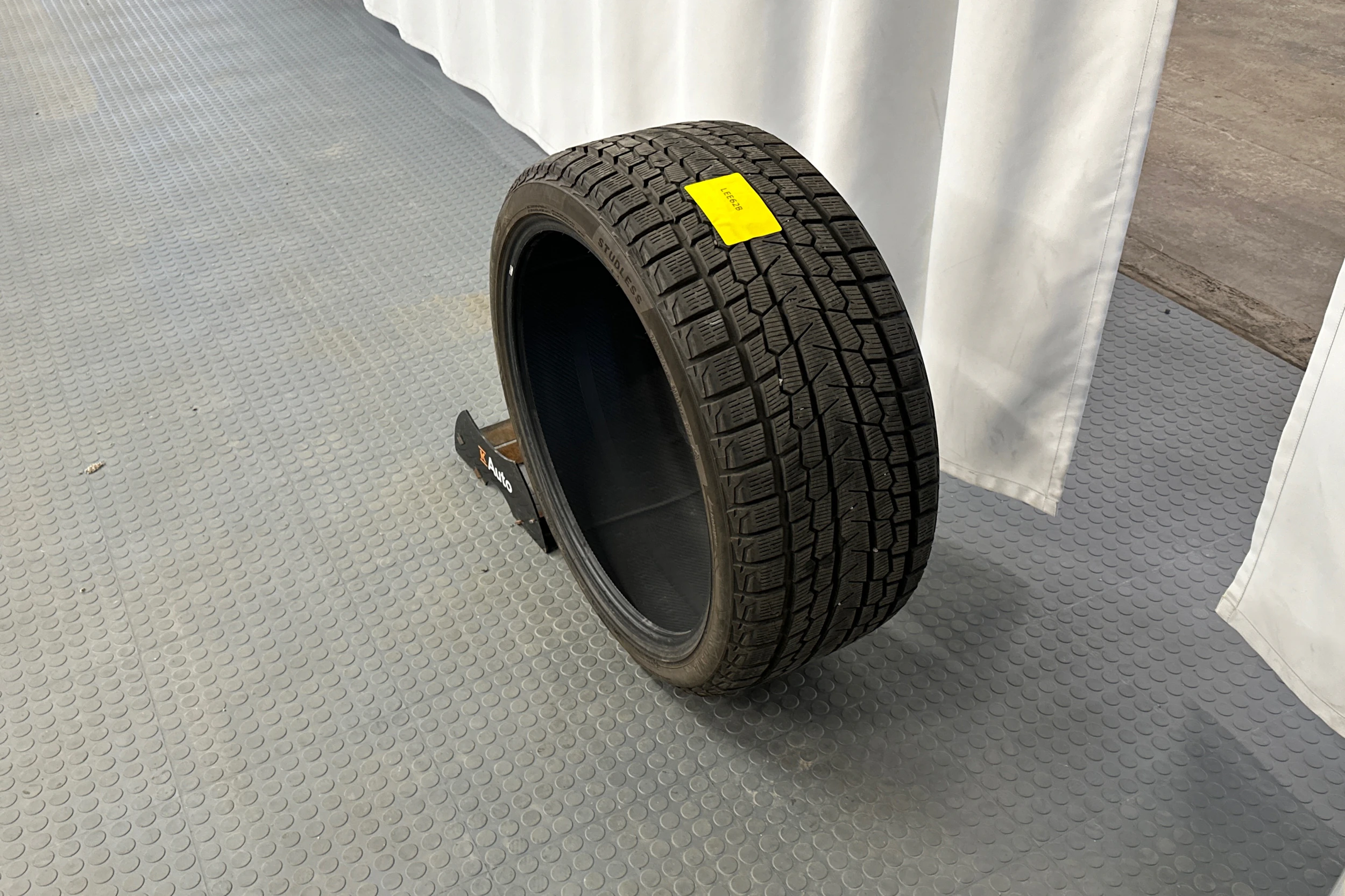 hopea Audi e-tron 2022 kuva 10.