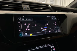 hopea Audi e-tron 2022 kuva 14.