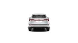 valkoinen Audi e-tron 2023 kuva 4.