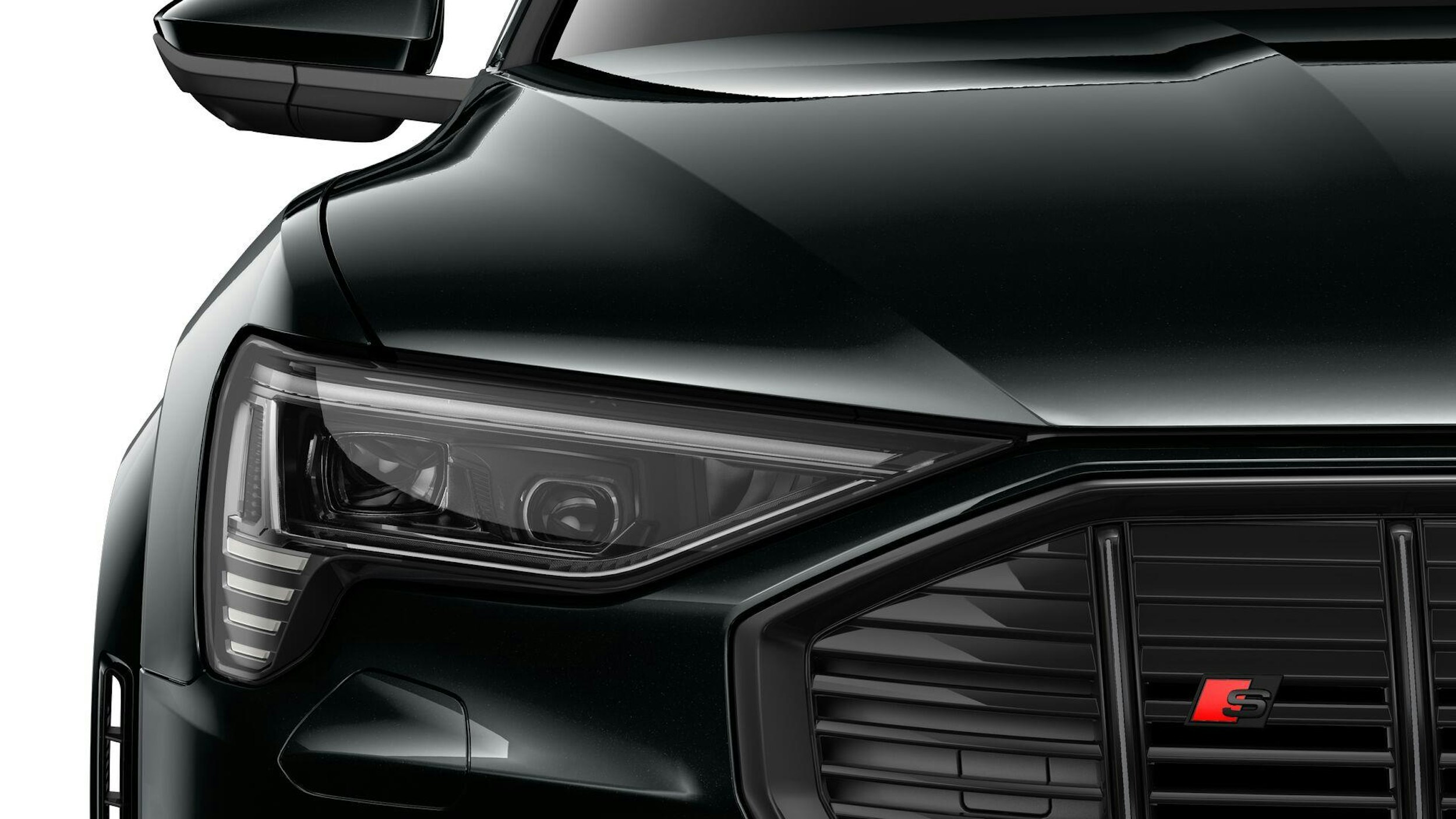 musta Audi e-tron 2023 kuva 6.